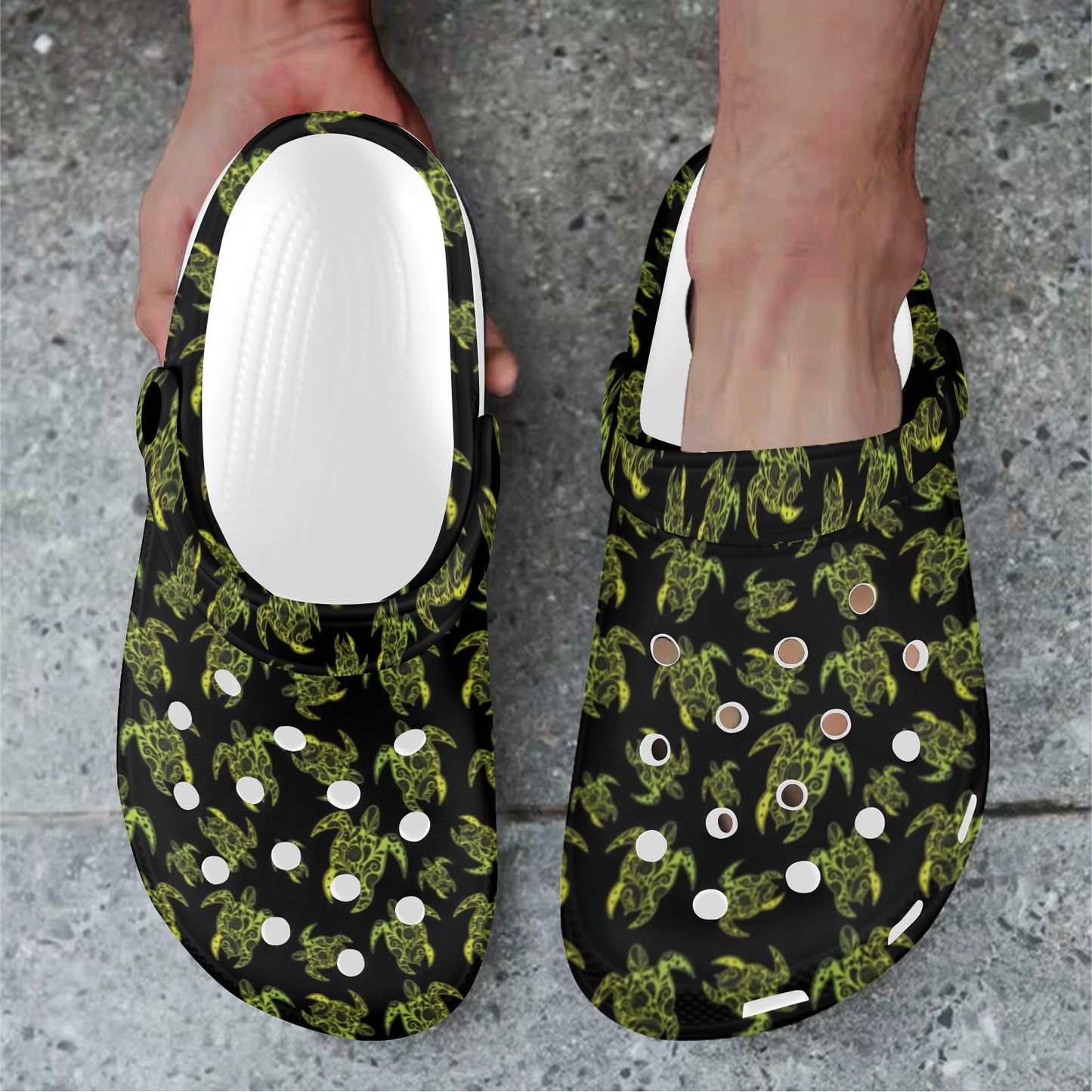 Green Tribal Turtle Polynesian Themed Unisex Clogs Shoes