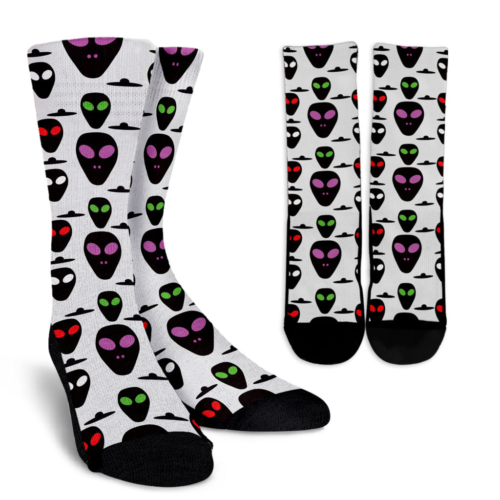 Alien Pattern Print Design 06 Crew Socks