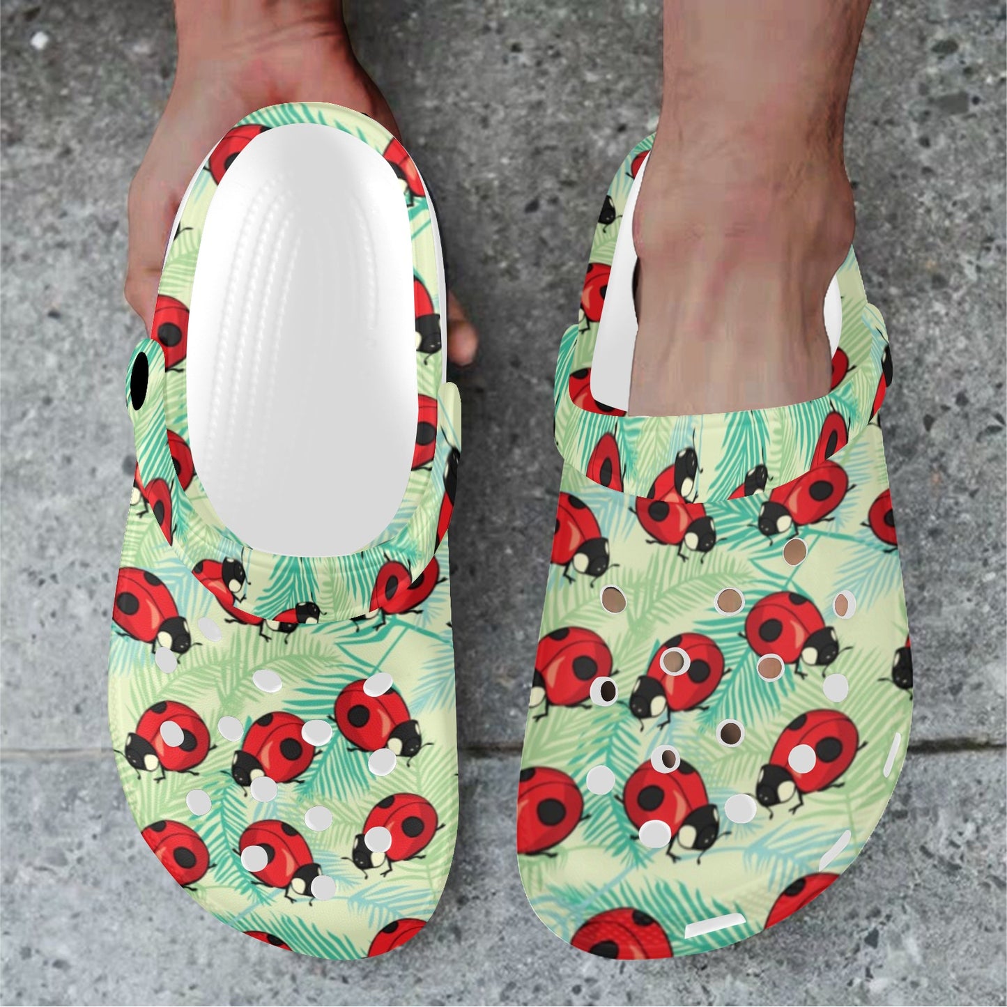 Ladybug Cute Print Pattern Unisex Clogs Shoes