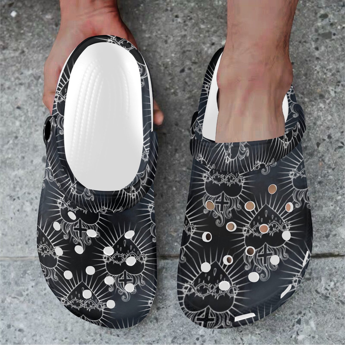Christian Heart Tattoo Style Unisex Clogs Shoes