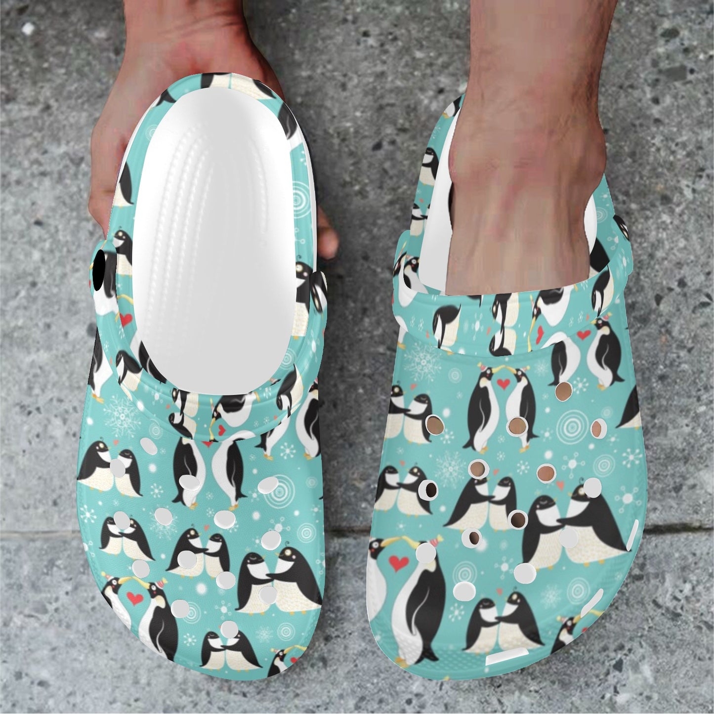 Penguin Love Print Unisex Clogs Shoes