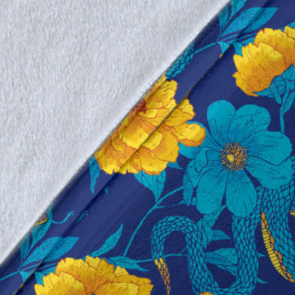 Boa Pattern Print Design 01 Premium Blanket