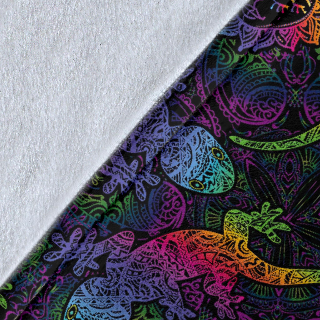 Gecko Rainbow Pattern Print Design 03 Premium Blanket