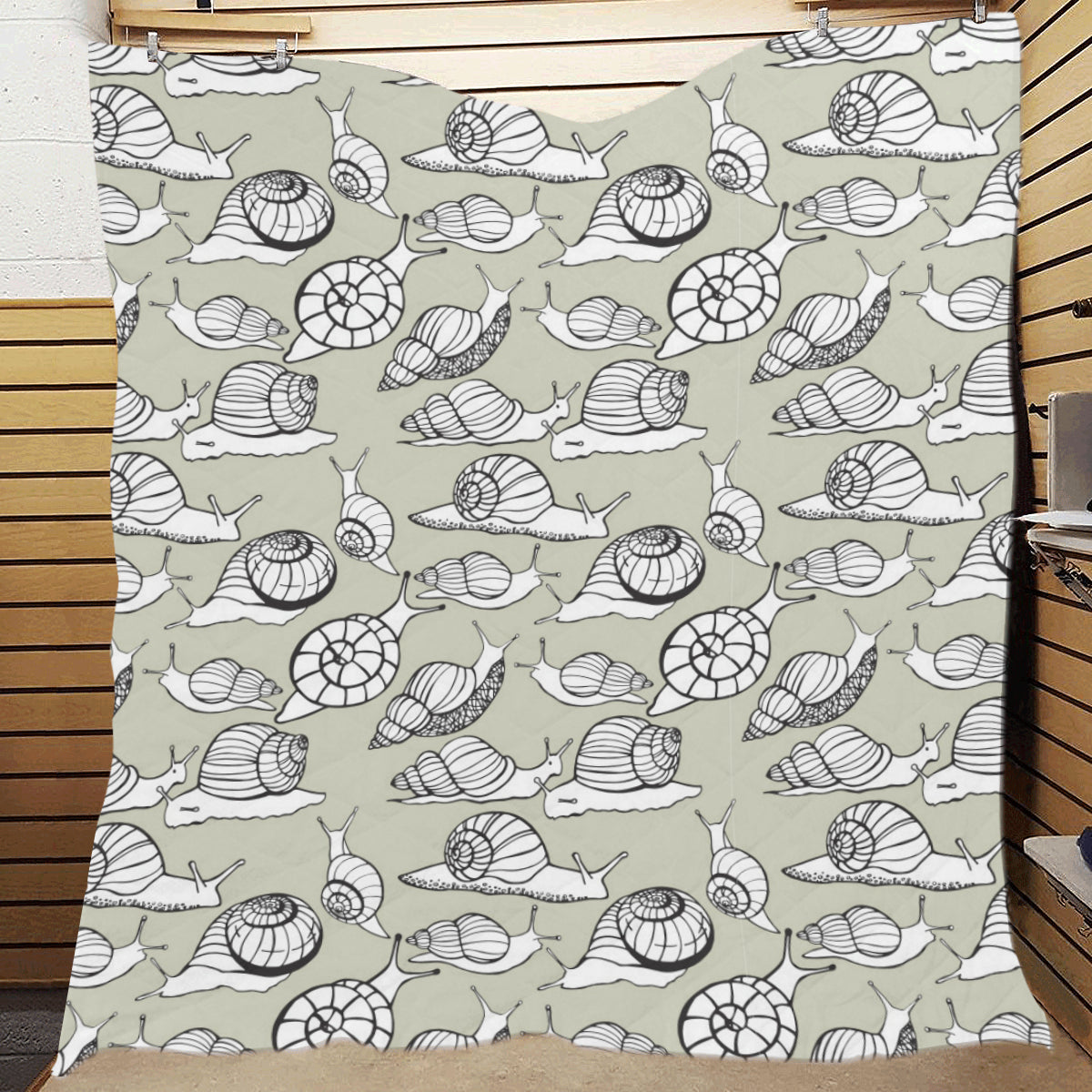 Snail Pattern Print Design 03 Premium Quilt