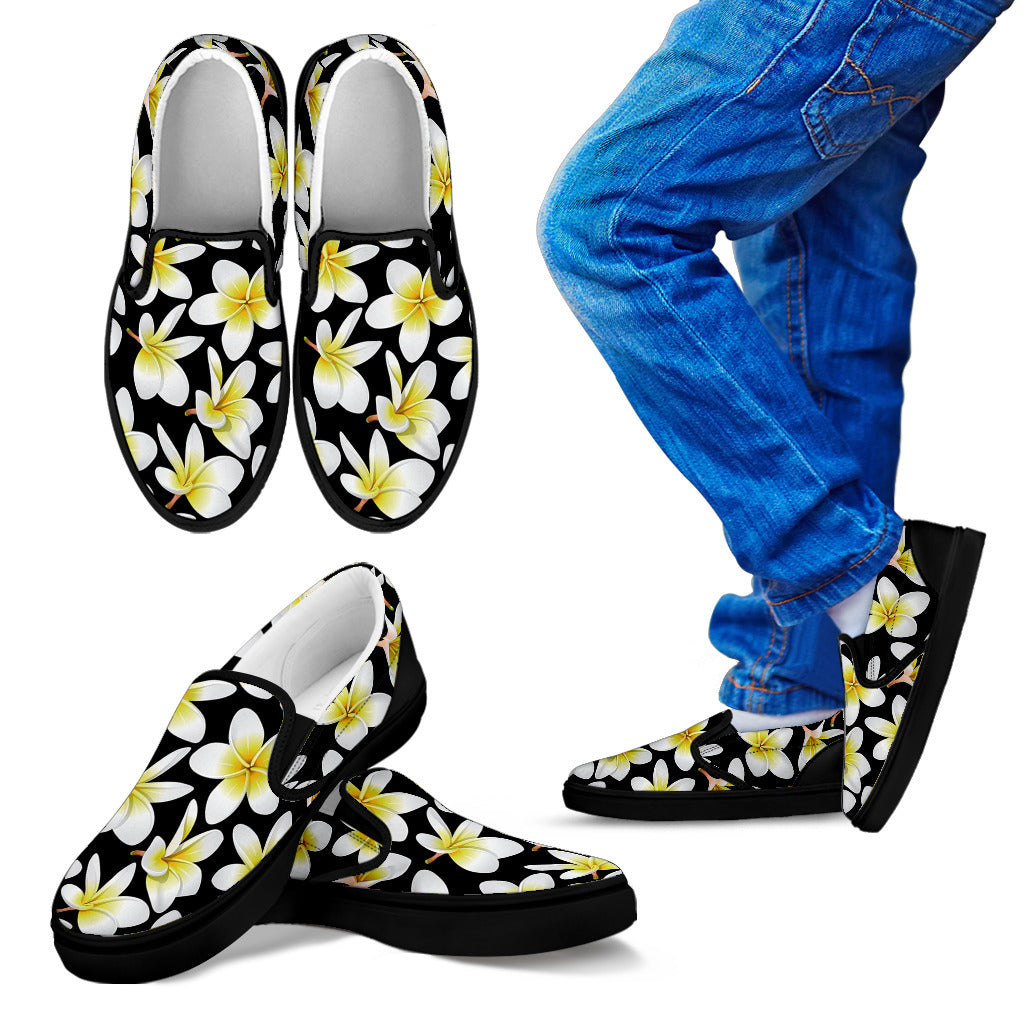 Yellow Plumeria Hawaiian Flowers Men Slip Ons Shoes