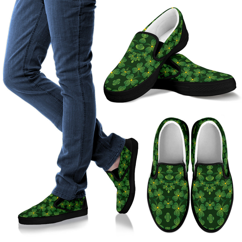 Shamrock Pattern Men Slip Ons Shoes
