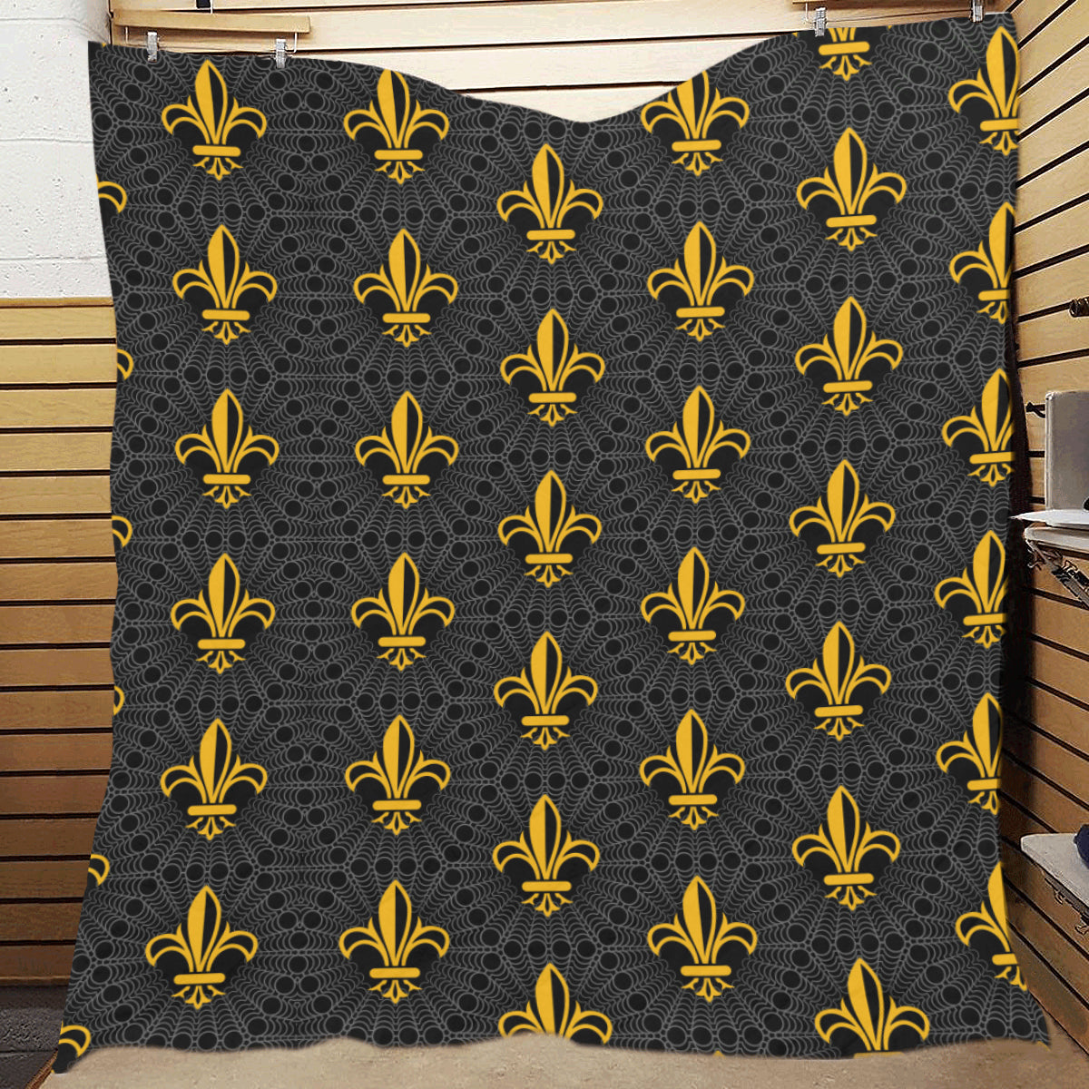 Fleur De Lis Gold Pattern Print Design 01 Premium Quilt