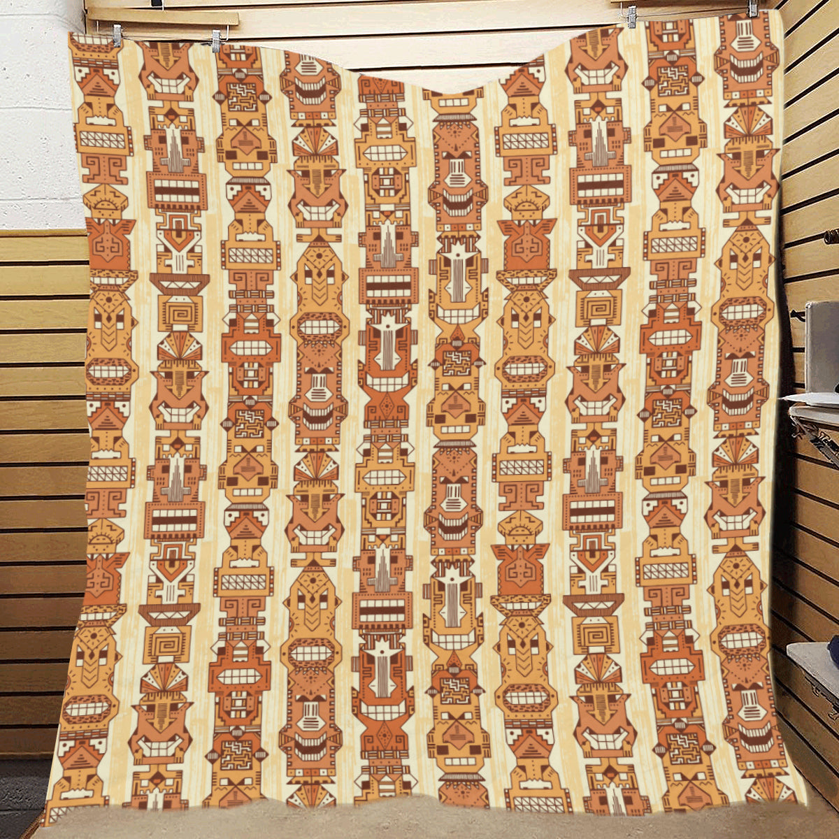 Tiki Orange Vertical Pattern Premium Quilt
