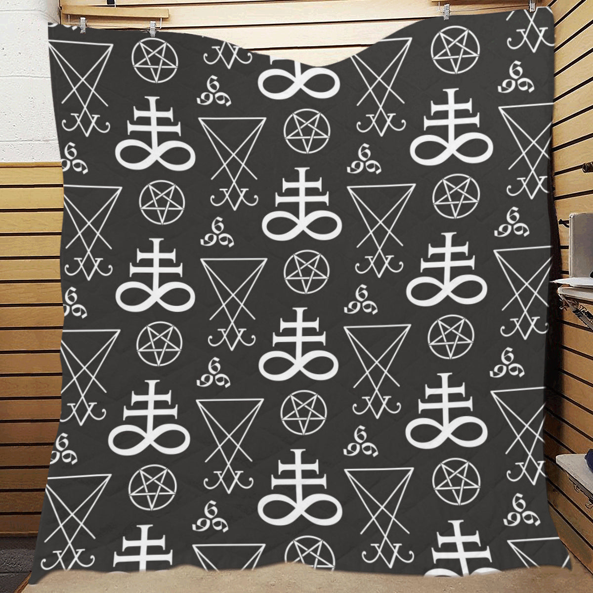 Pentagram Pattern Print Design A04 Premium Quilt