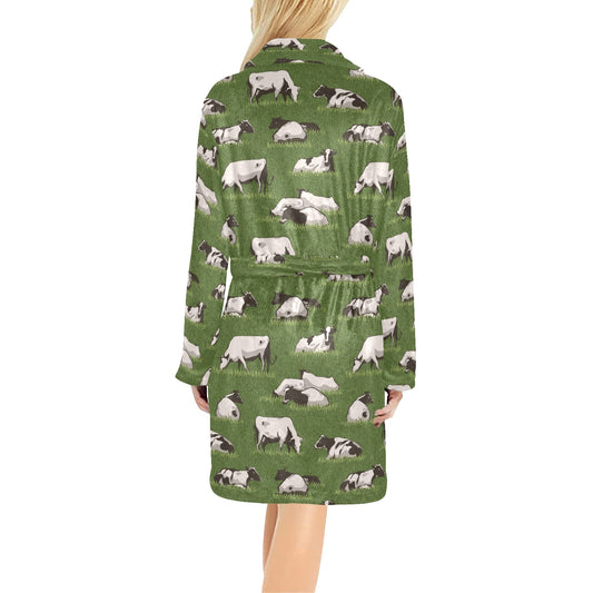 Cow on Grass Print Pattern Women's Fleece Robe