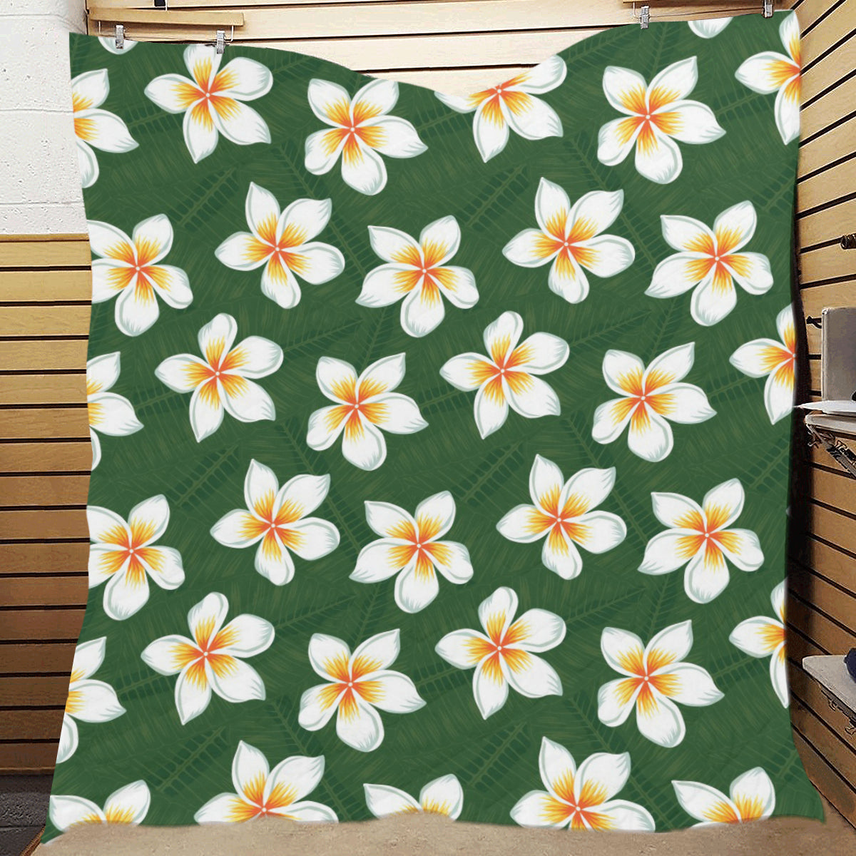 White Plumeria Pattern Print Design PM020 Premium Quilt