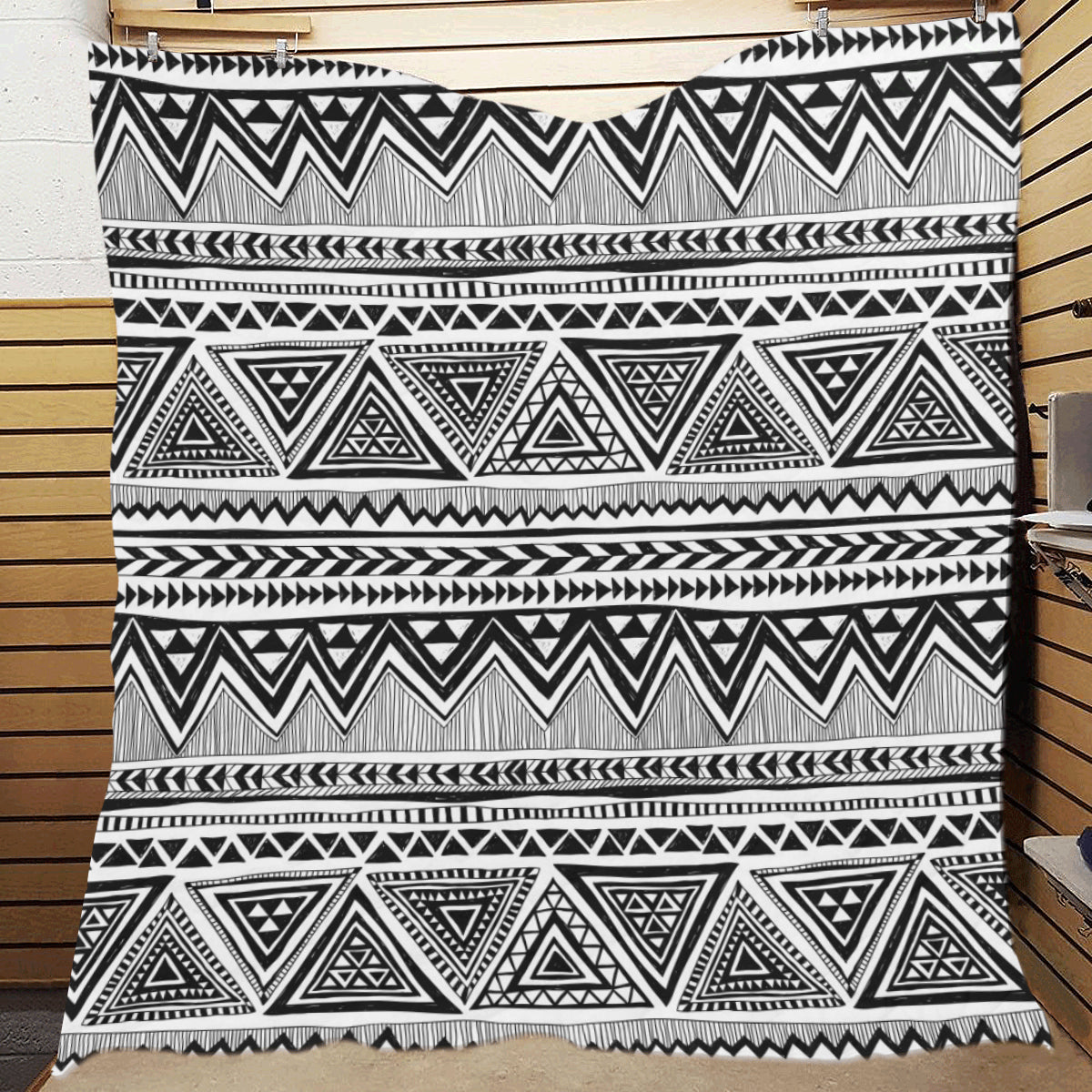 Draw Tribal Aztec Premium Quilt