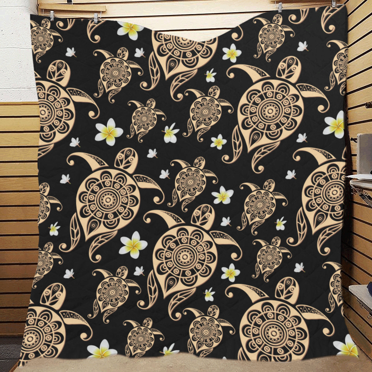 Turtle Polynesian Tribal Hawaiian Premium Quilt