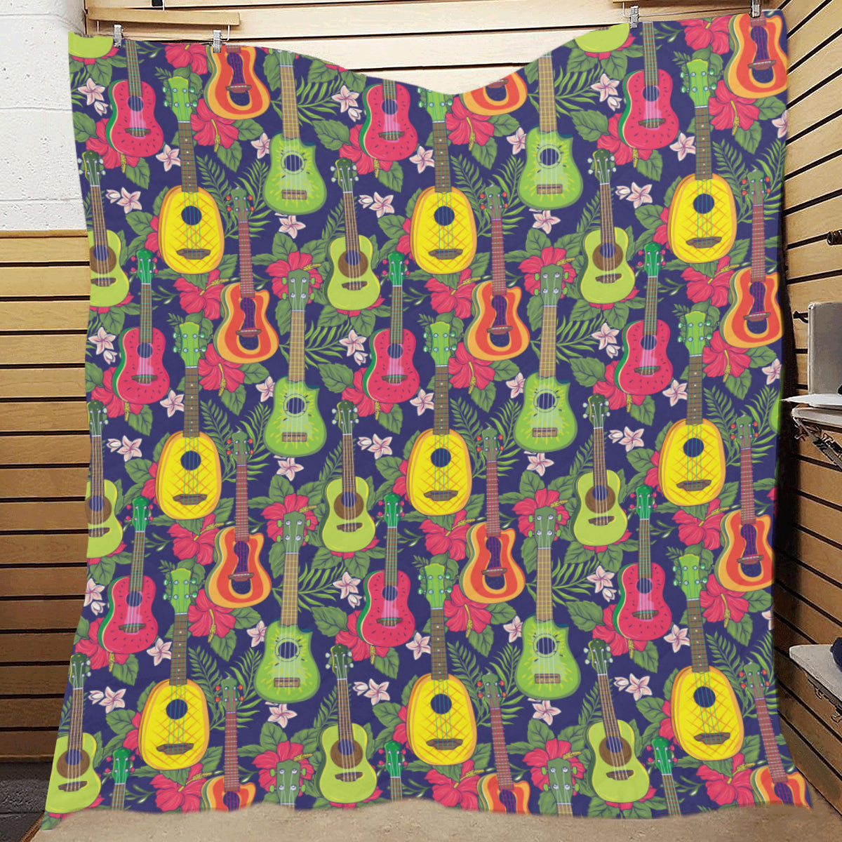 Ukulele Tropical Pattern Print Design 03 Premium Quilt