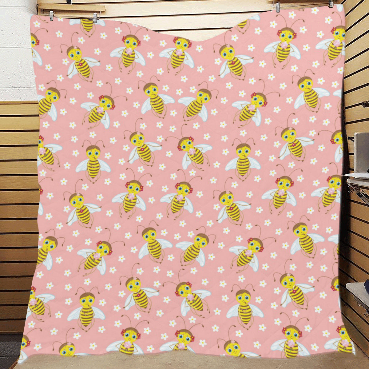 Bee Pattern Print Design BEE07 Premium Quilt