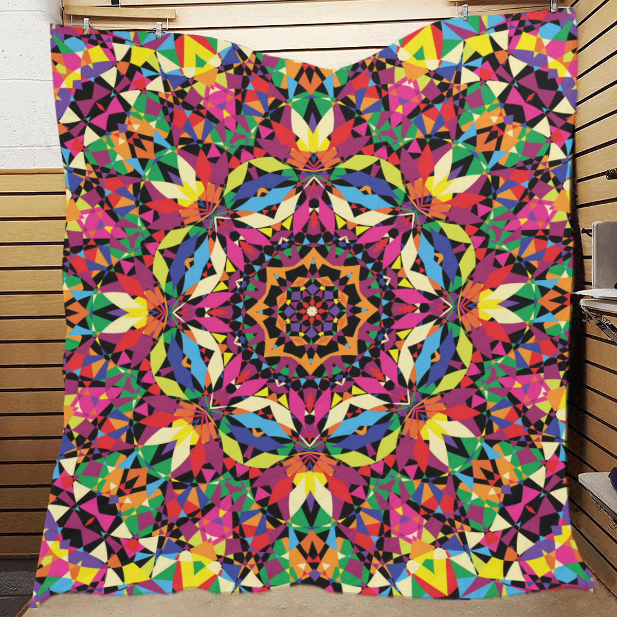 Kaleidoscope Pattern Print Design 02 Premium Quilt
