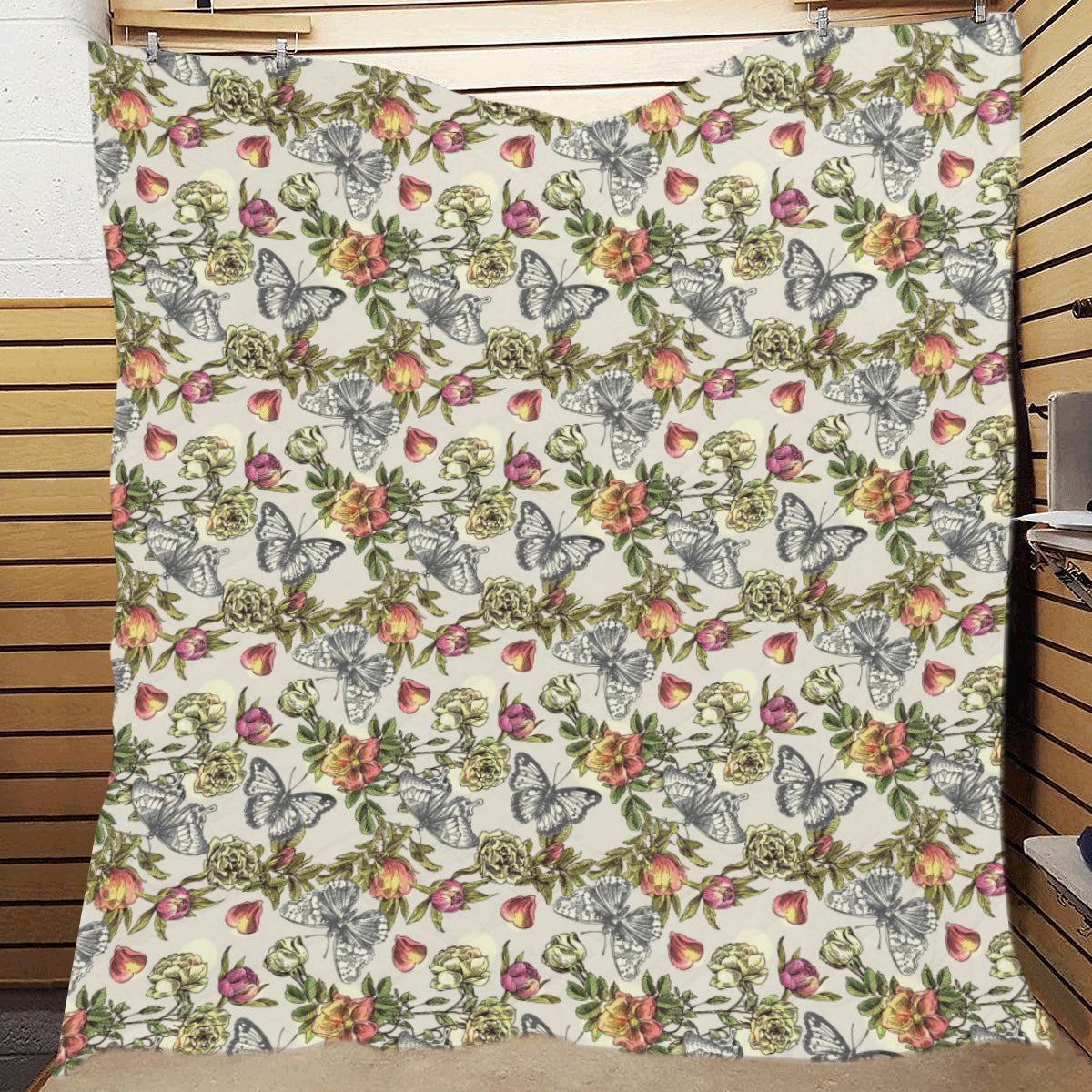 Butterfly Flower Pattern Print Design 06 Premium Quilt