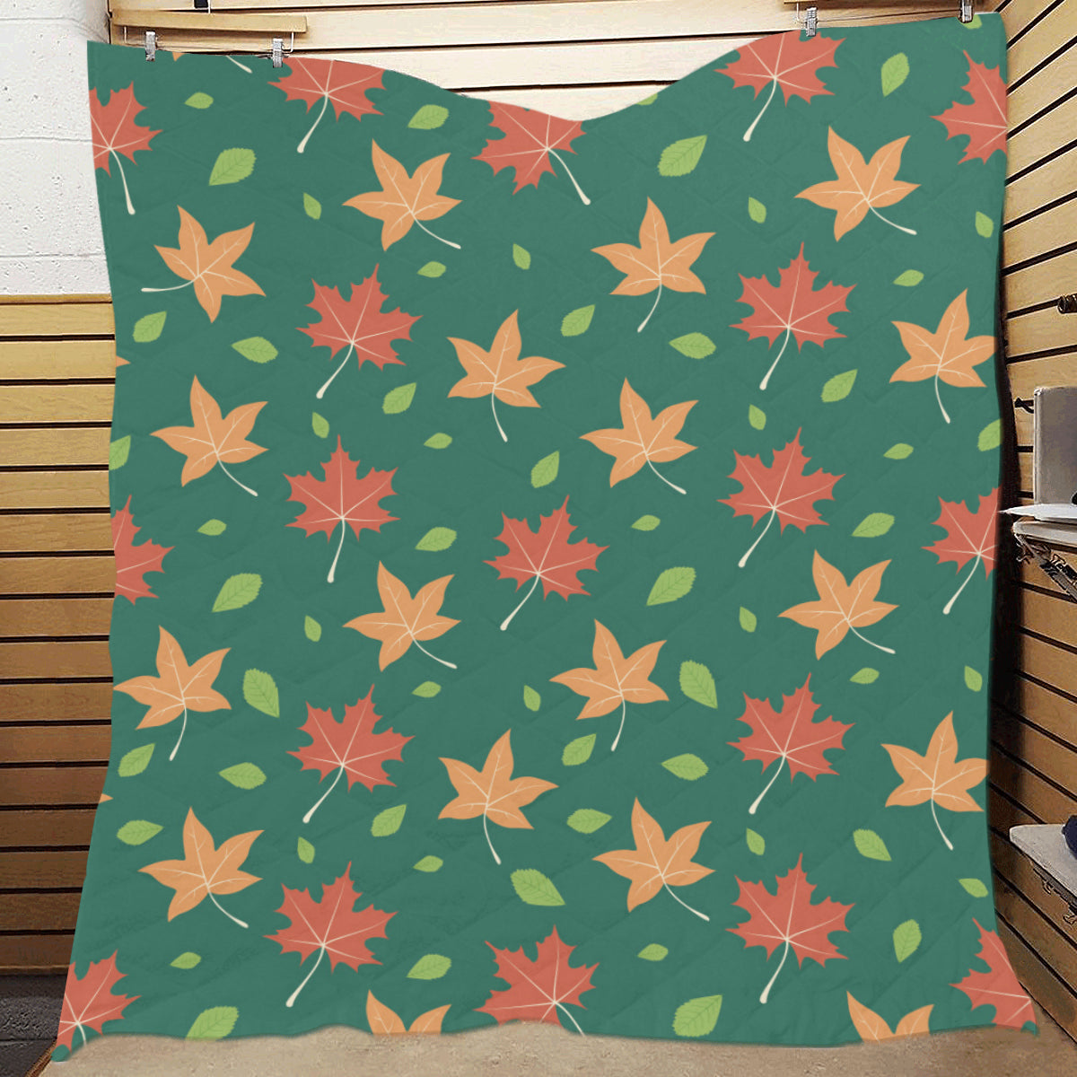 Maple Leaf Pattern Print Design 04 Premium Quilt