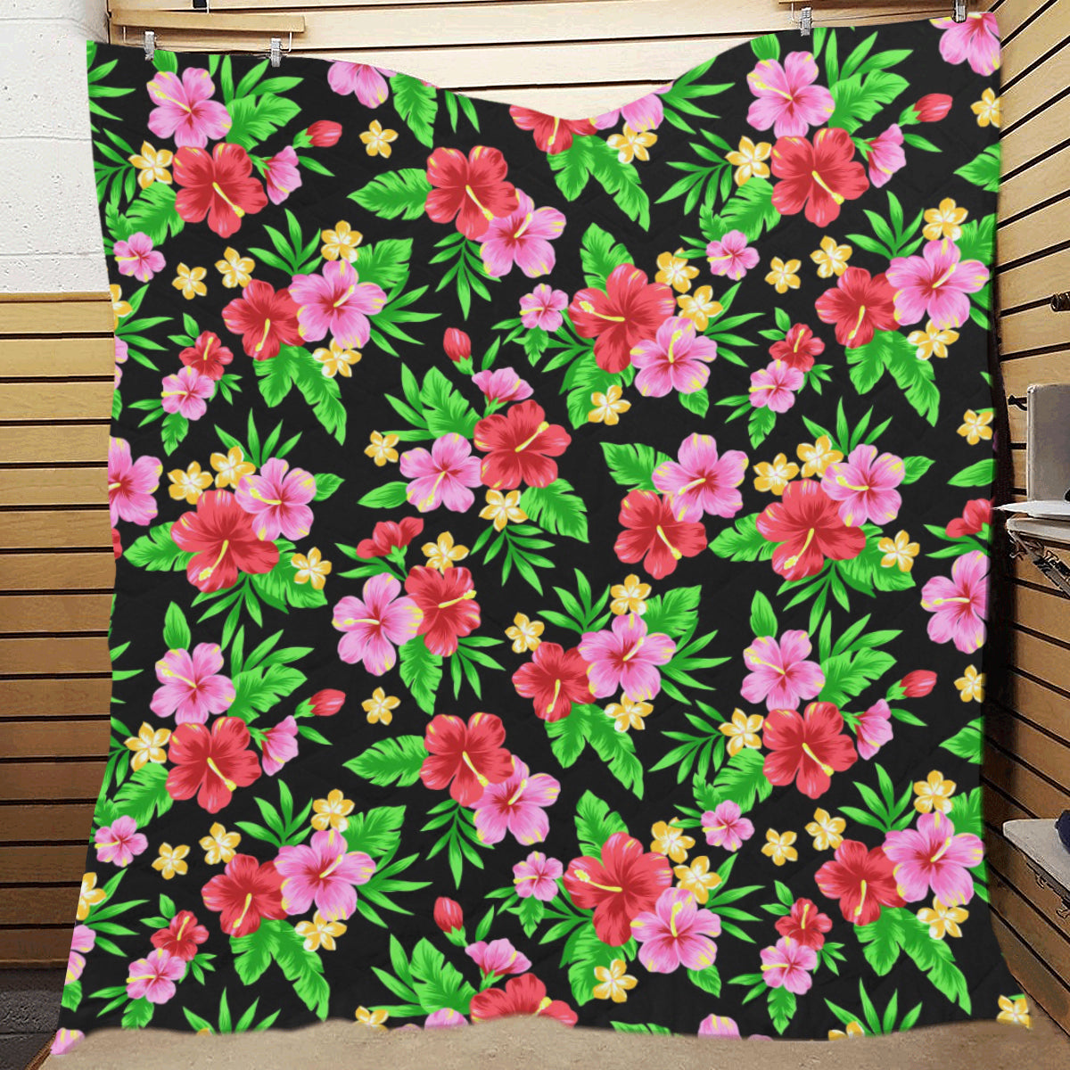 Pink Red Hibiscus Pattern Print Design HB023 Premium Quilt