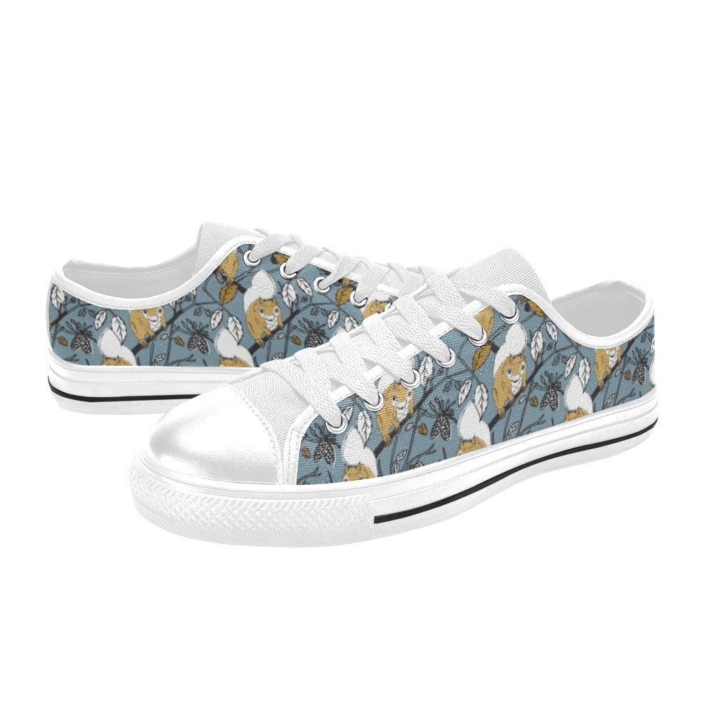 Squirrel Print Design LKS305 Women's White Low Top Shoes