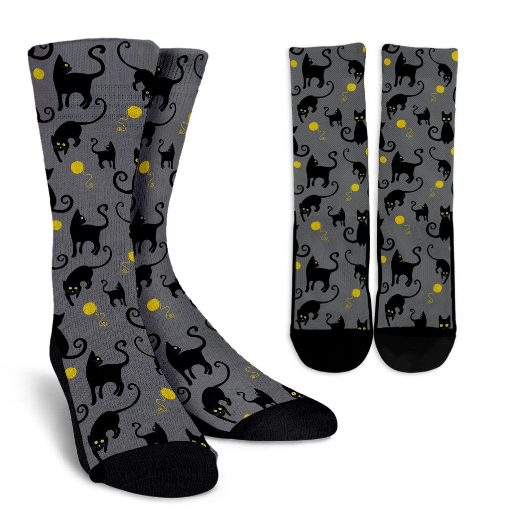 Black Cat Yellow Yarn Print Pattern Crew Socks