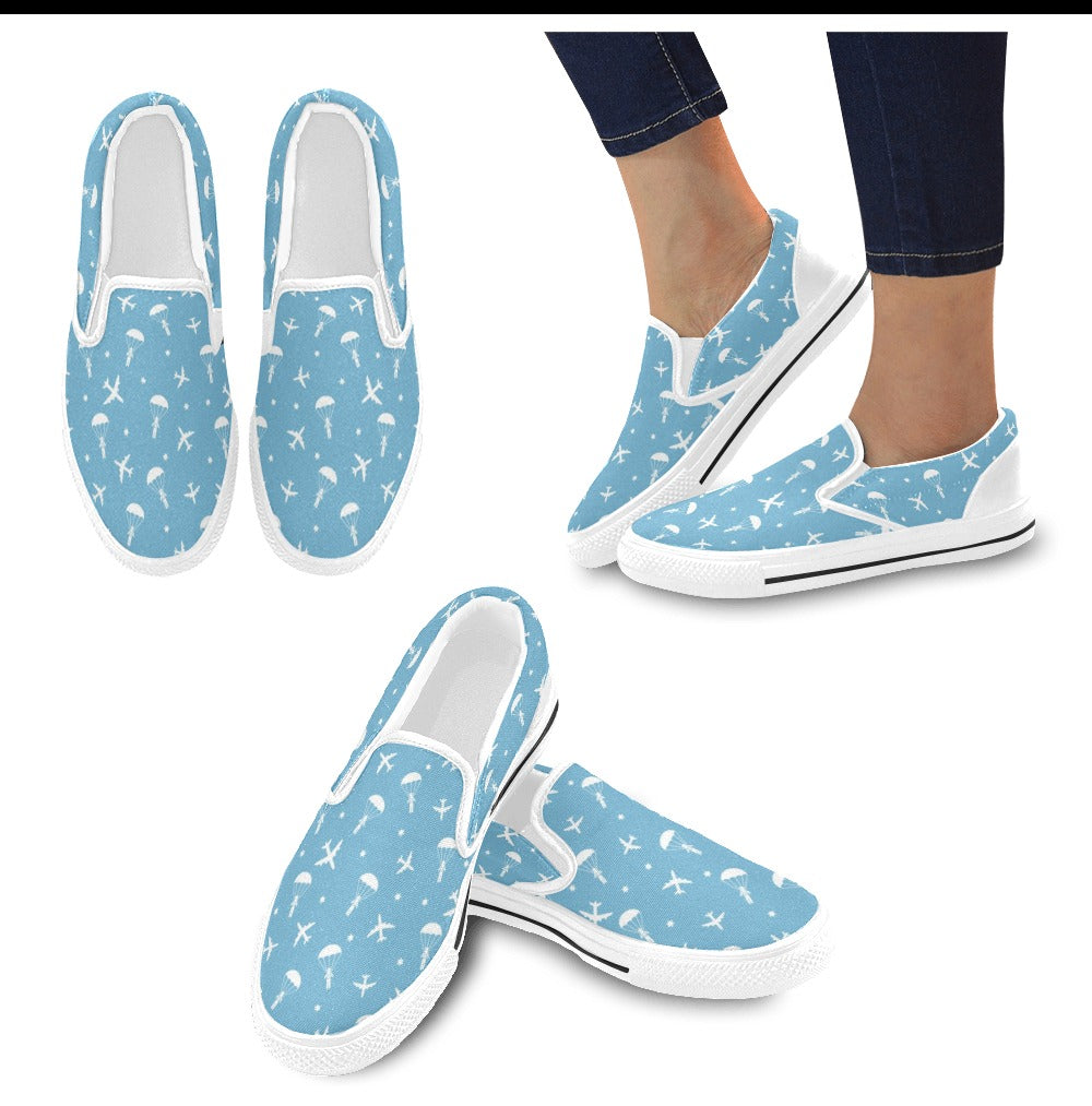 Skydiver Print Design LKS303 White Slip Ons Canvas Women's Shoes