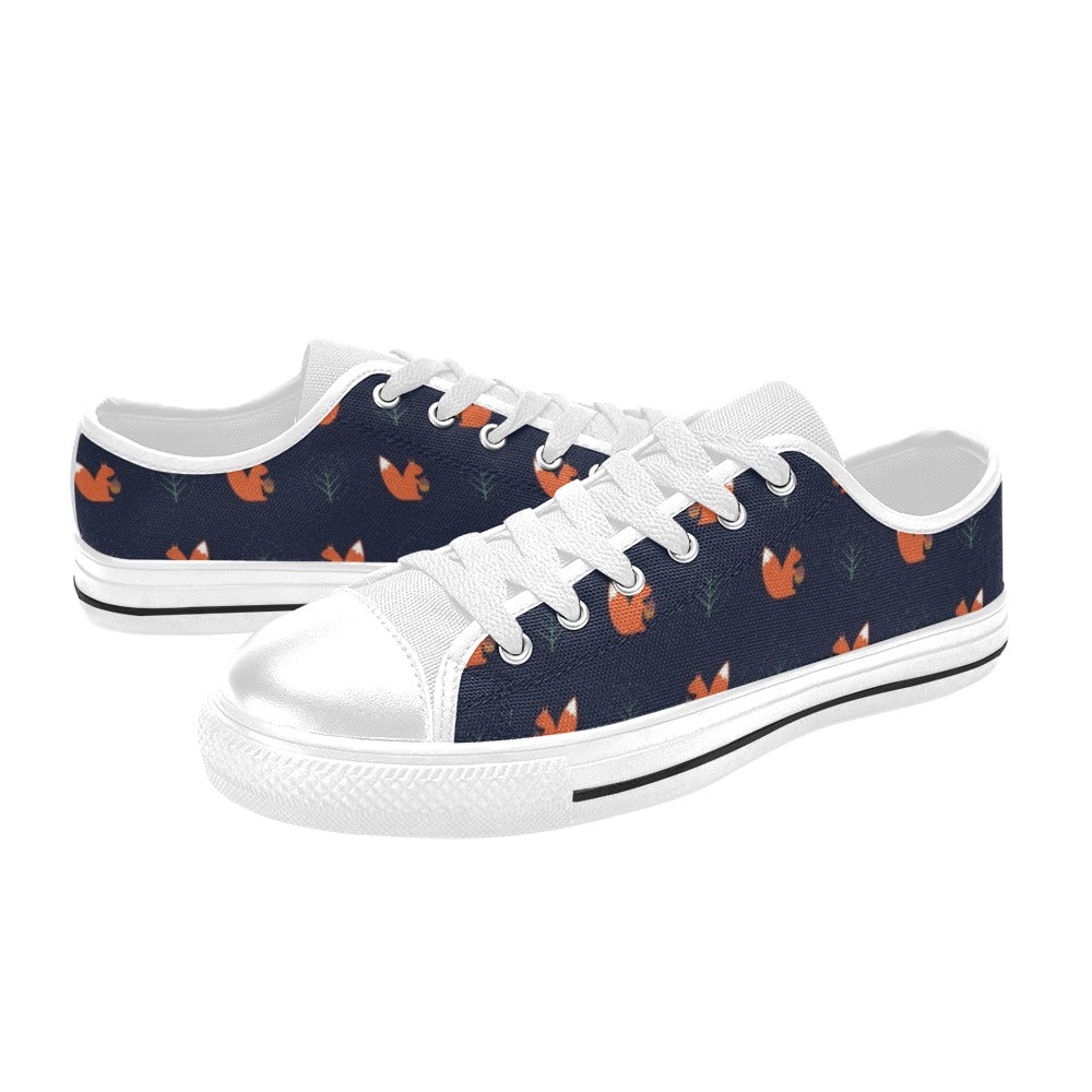 Squirrel Print Design LKS303 Women's White Low Top Shoes