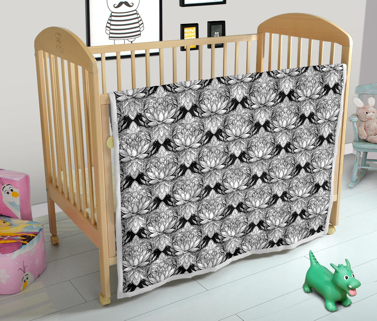 Lotus Mandala Print Pattern Quilt Bedspread