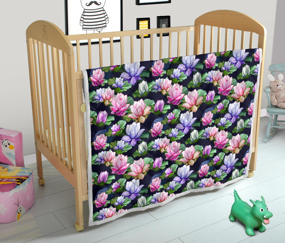 Lotus Flower Print Design Quilt Bedspread