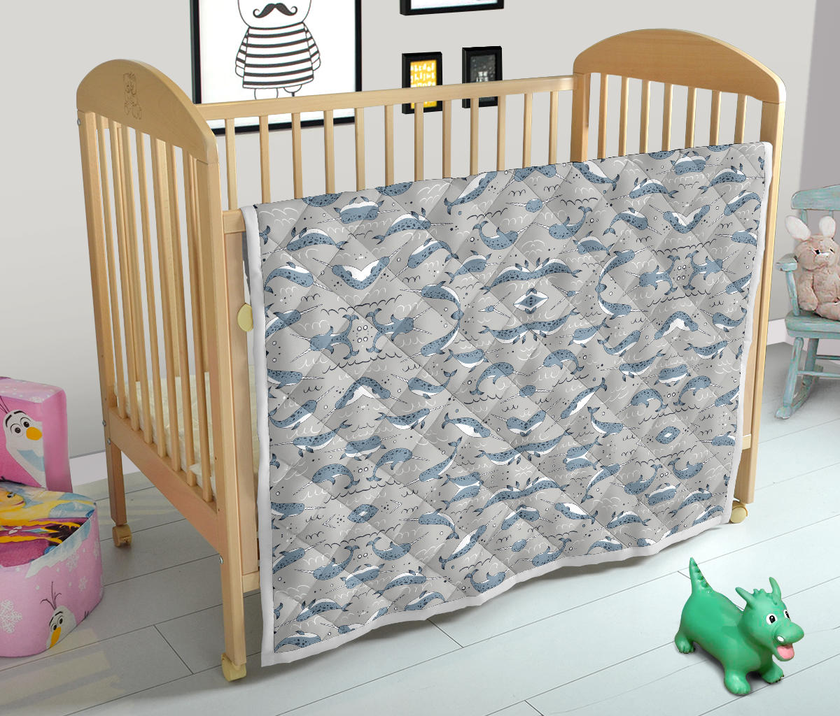 Narwhal Pattern Print Quilt Bedspread