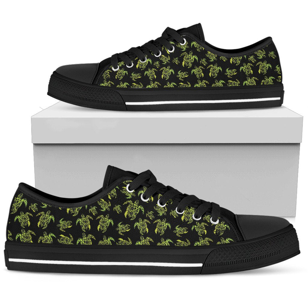 Green Tribal Turtle Polynesian Themed Women Low Top Shoes
