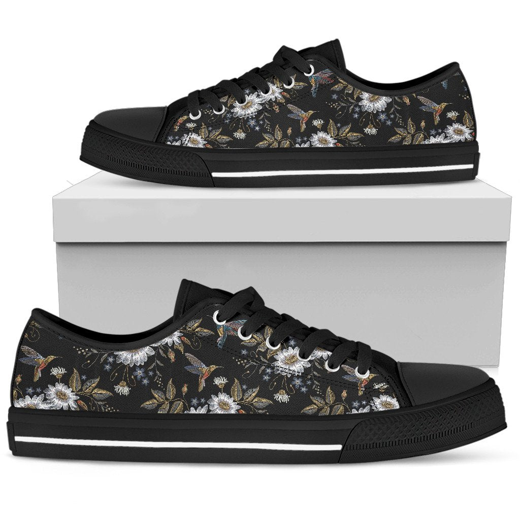 Hummingbird with Embroidery Themed Print Women Low Top Shoes