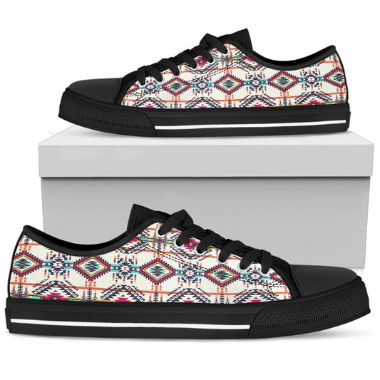 Indian Navajo Art Themed Design Print Women Low Top Shoes