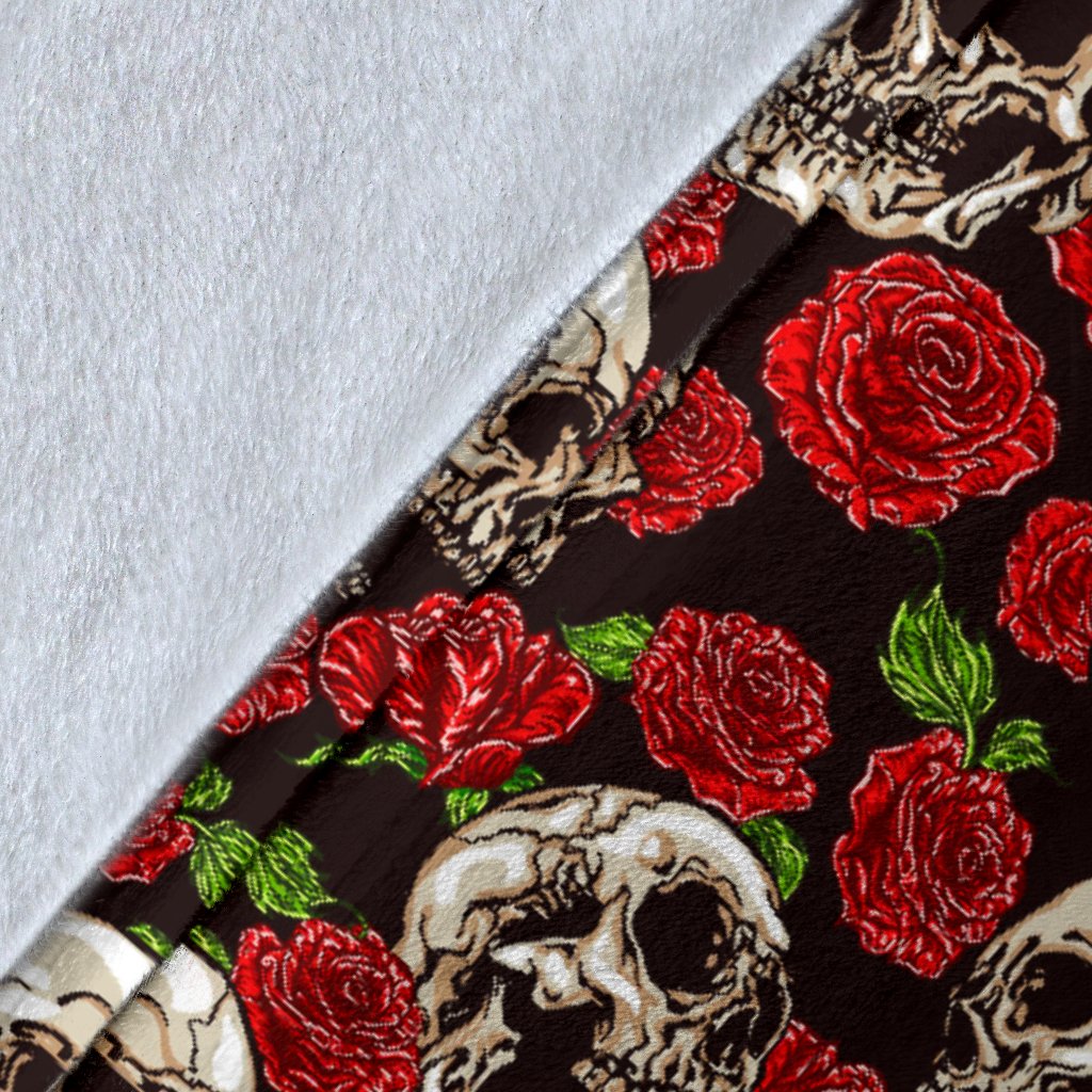 Skull Roses Design Themed Print Fleece Blanket