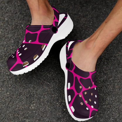 Giraffe Pink Background Texture Print Unisex Clogs Shoes