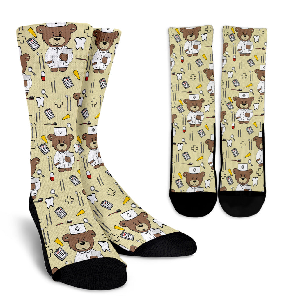 Nurse Bear Pattern Print Design A02 Crew Socks