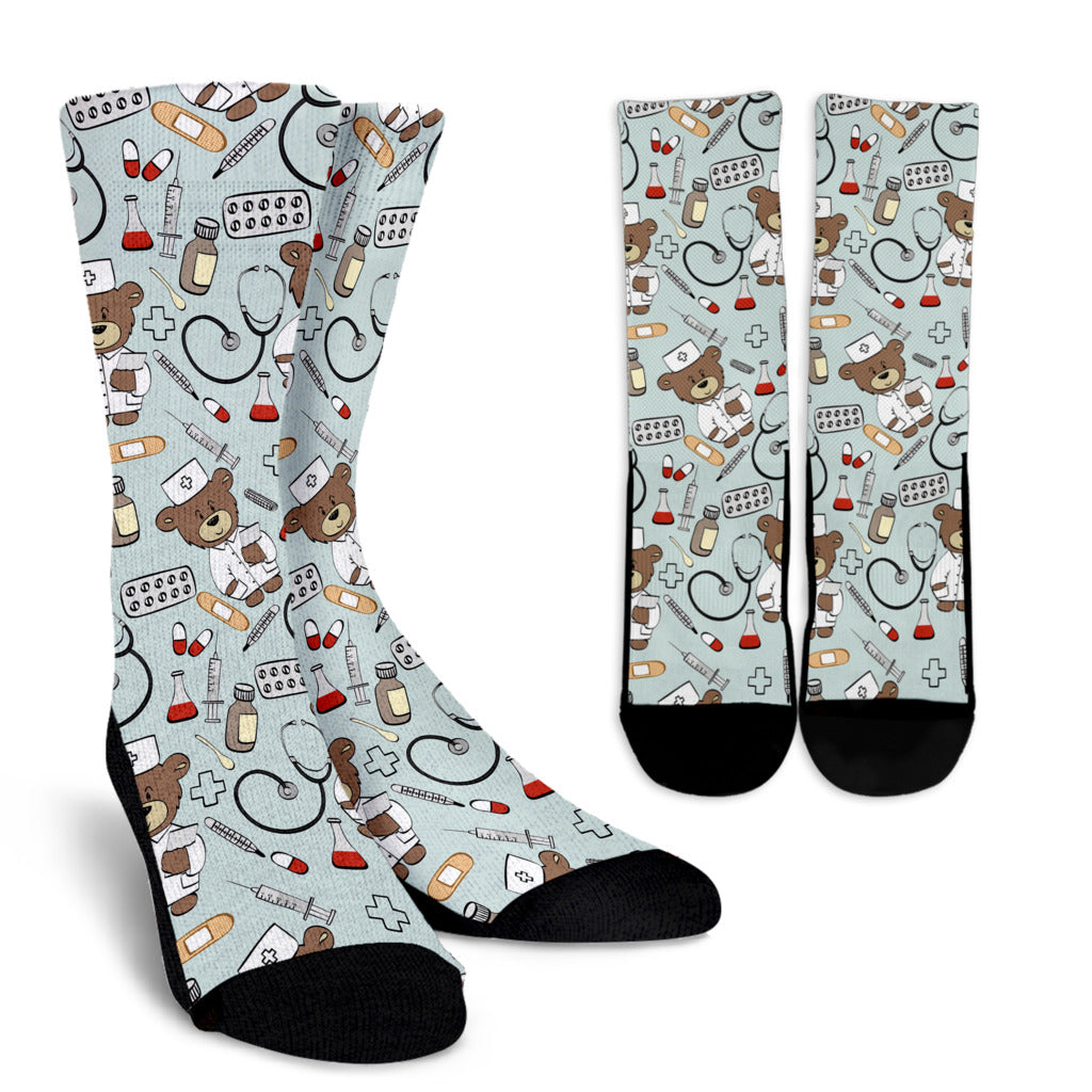 Nurse Bear Pattern Print Design A01 Crew Socks