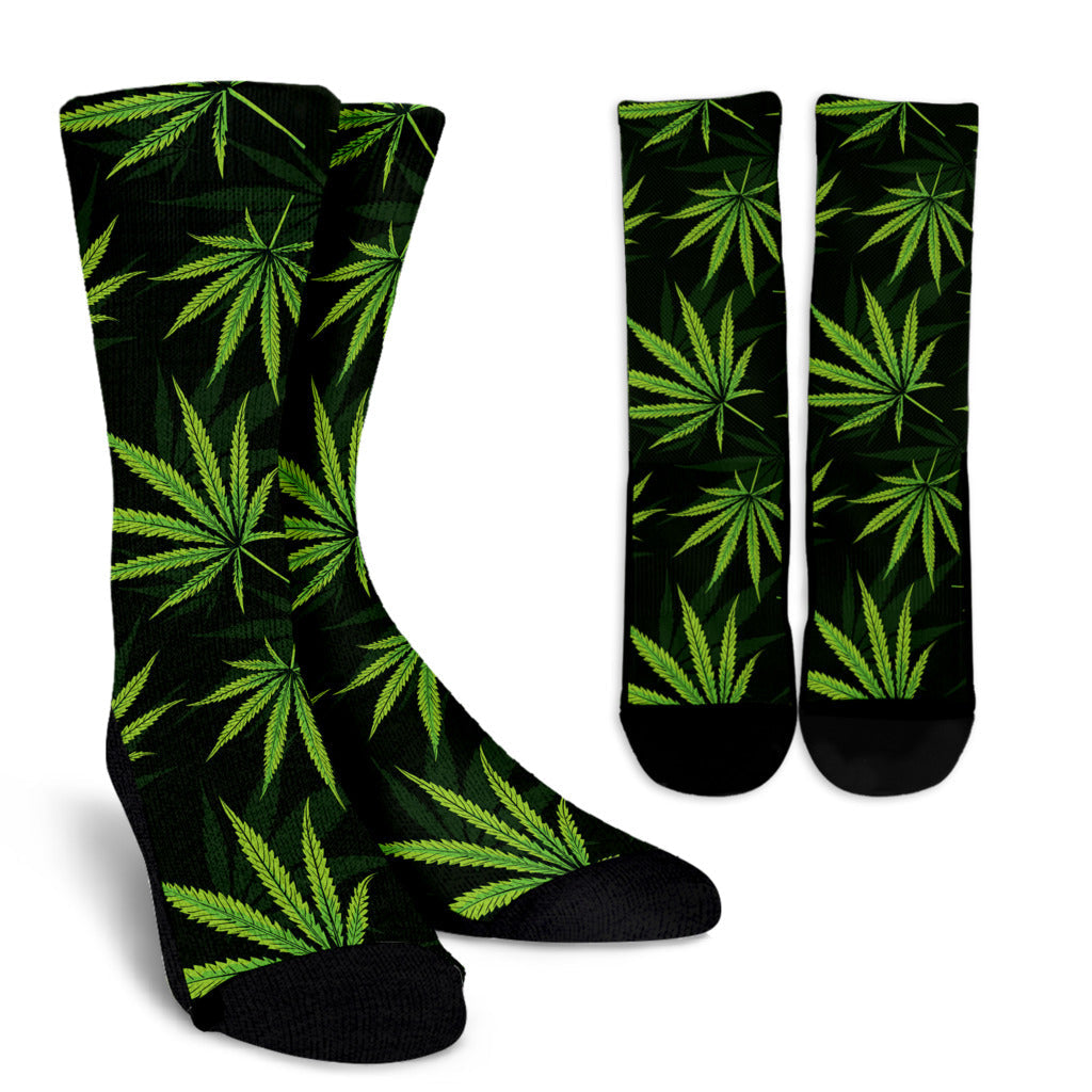 Pot Leaf Pattern Print Design A03 Crew Socks
