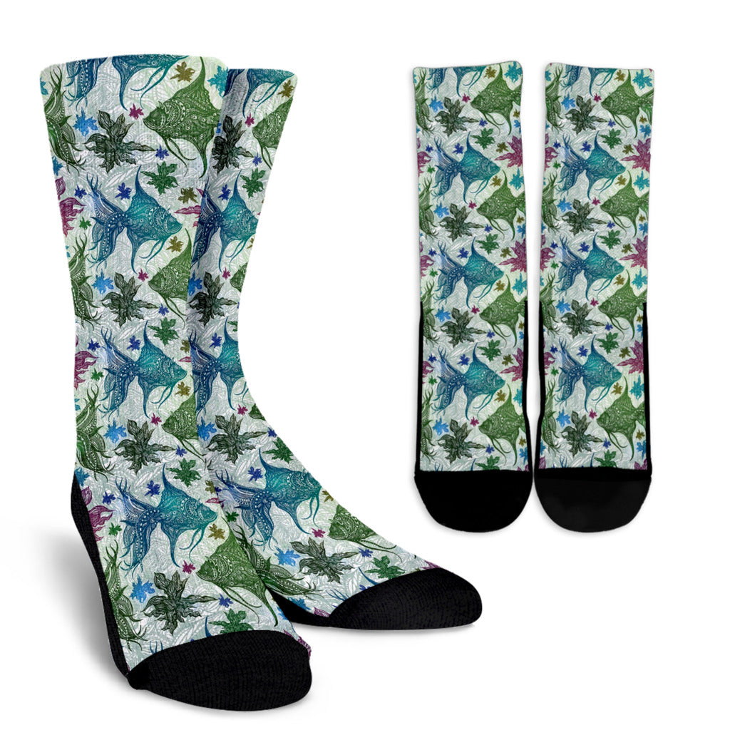 Angelfish Tribal Pattern Print Design 01 Crew Socks