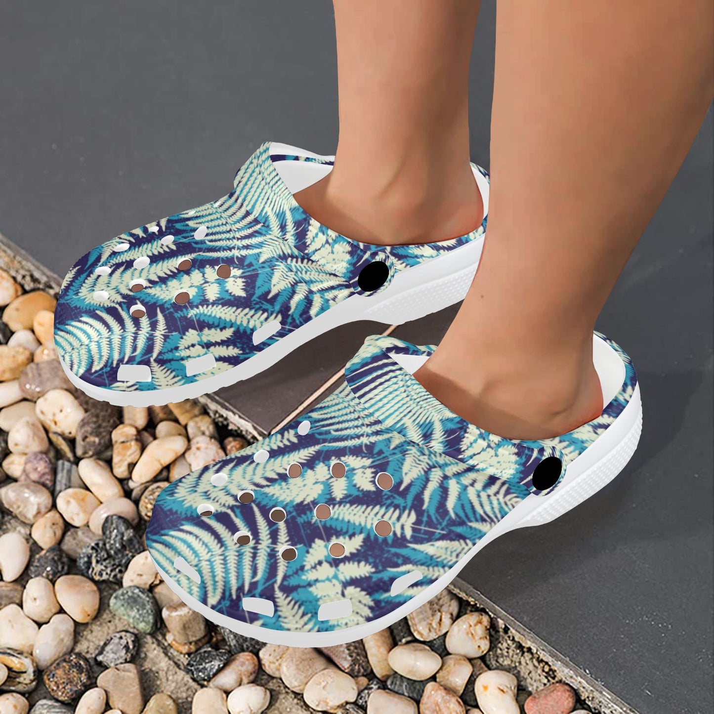 Fern Leave Summer Print Pattern Unisex Clogs Shoes
