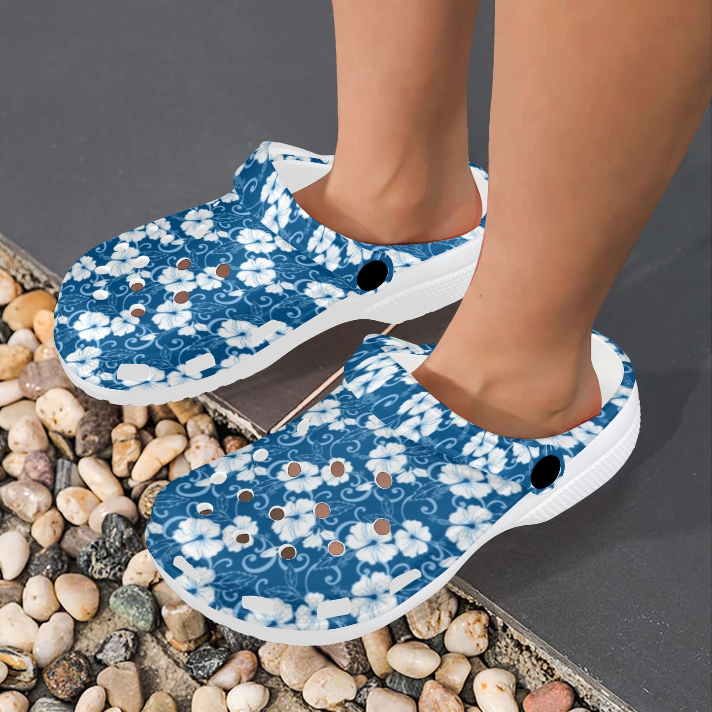 Hibiscus Blue Flower Hawaiian Print Unisex Clogs Shoes