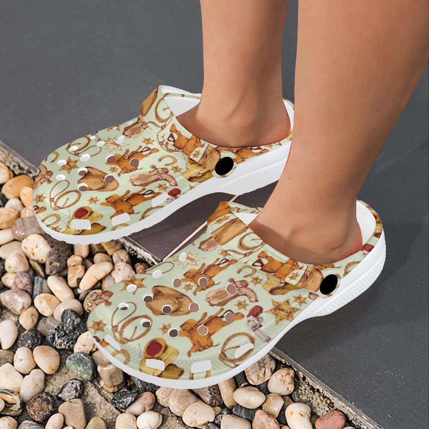 Western Cowboy Design Pattern Unisex Clogs Shoes
