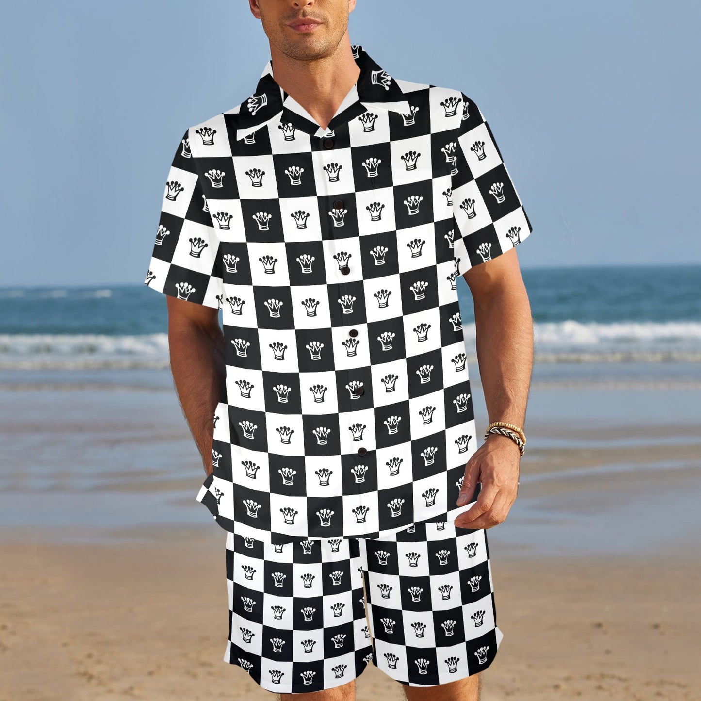 Checkered Flag Crown Pattern Men's Beach Shirt and Shorts Set