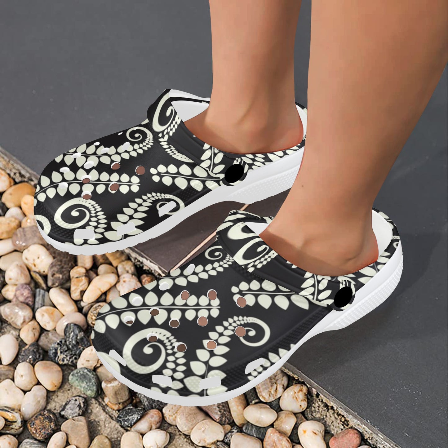 Fern Leave Print Pattern Unisex Clogs Shoes