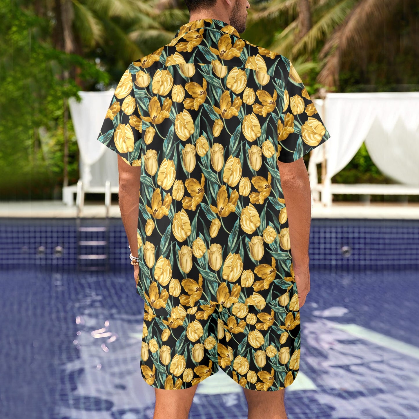 Elegant Yellow Tulip Print Men's Beach Shirt and Shorts Set