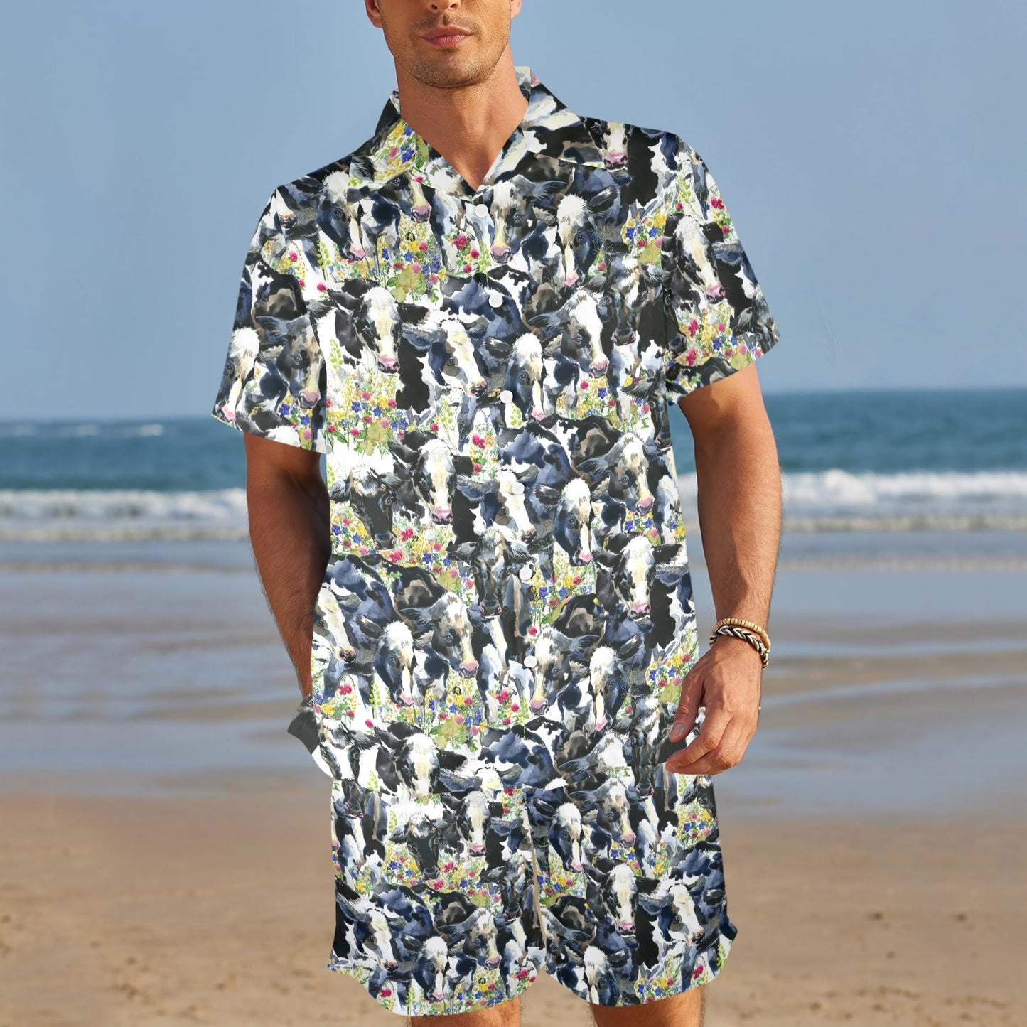 Cow Watercolor Print Pattern Men's Beach Shirt and Shorts Set