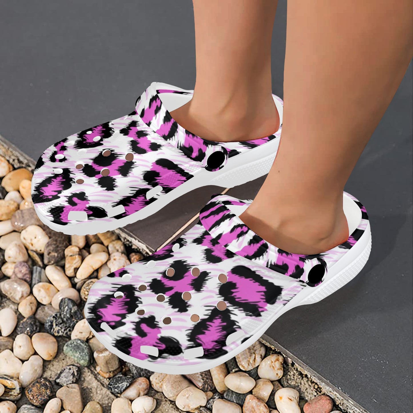 Leopard Pink Skin Print Unisex Clogs Shoes