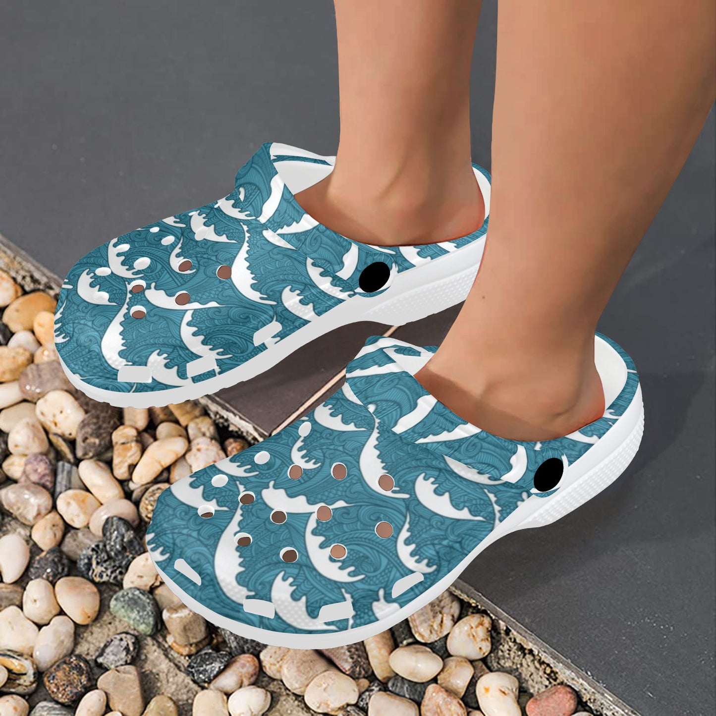 Surf Wave Tribal Design Unisex Clogs Shoes