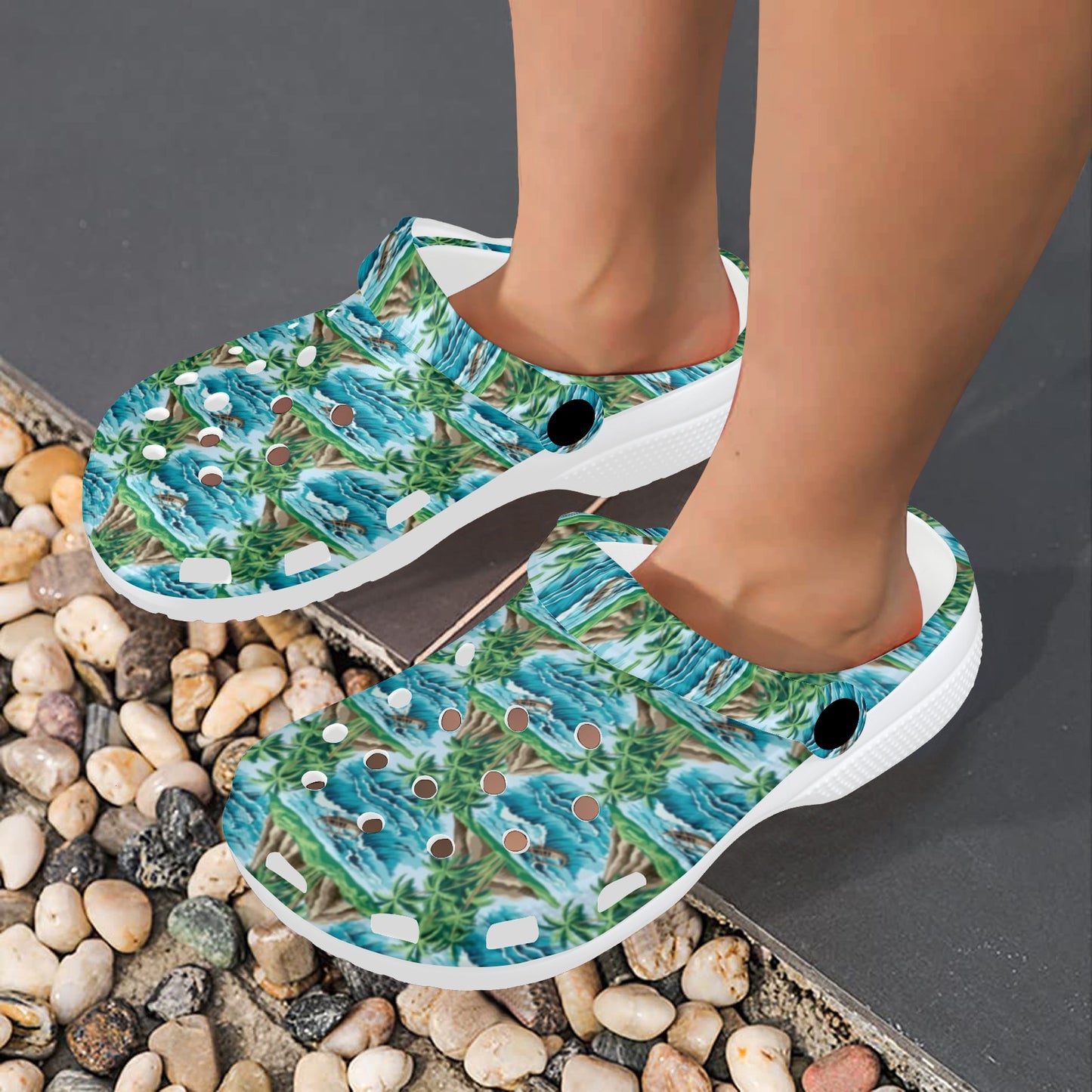 Palm Tree Hawaiian Themed Design Print Unisex Clogs Shoes