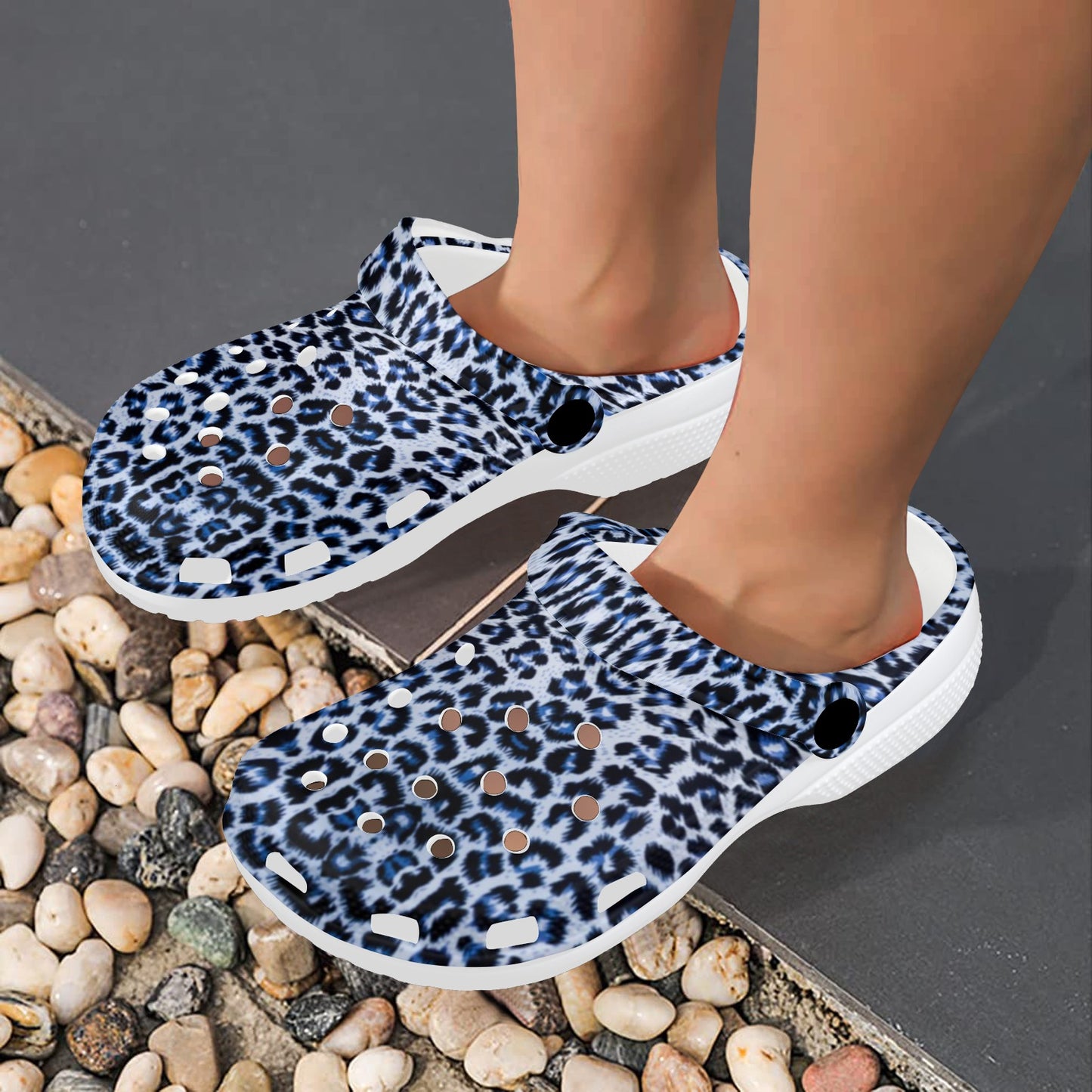 Leopard Blue Skin Print Unisex Clogs Shoes